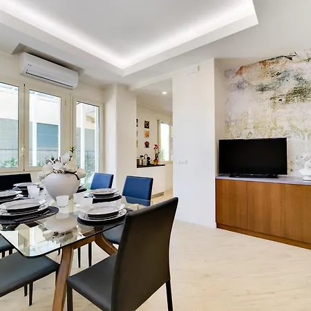 Luxury Apt Viale Vaticano * Рим